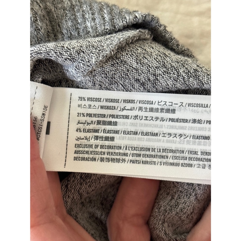 Abercrombie & Fitch One Shoulder Long Sleeve Heathered Grey Sweater Size M - Picture 3 of 3